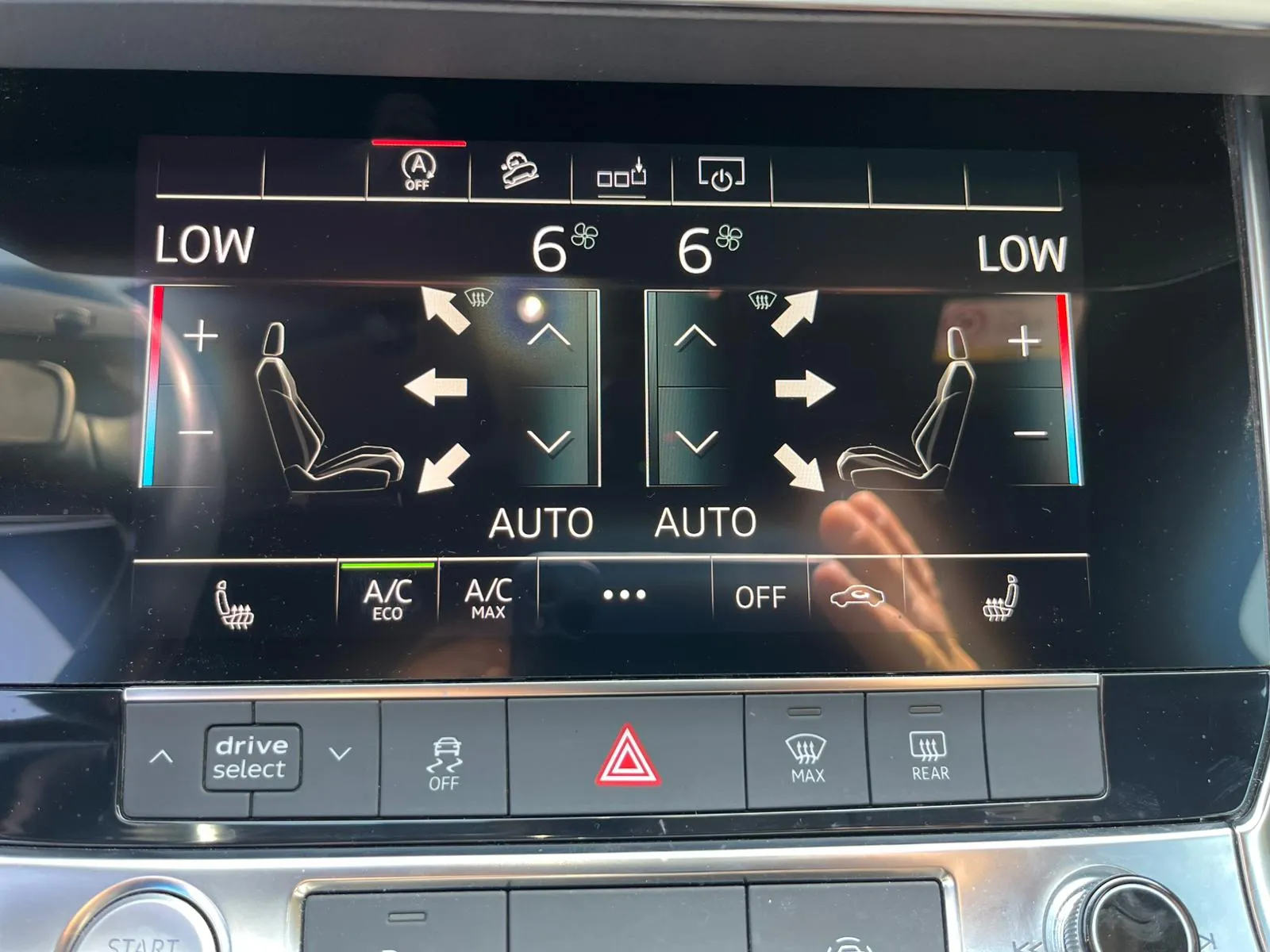 
								AUDI A6 ALLROAD 50 3.0 V6 TDI MHEV QUATTRO TIPTRONIC full									