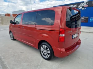 PEUGEOT TRAVELLER 2.0 BLUEHDI 177 S&S BUSINESS COMPACT EAT8 7-MIESTNE