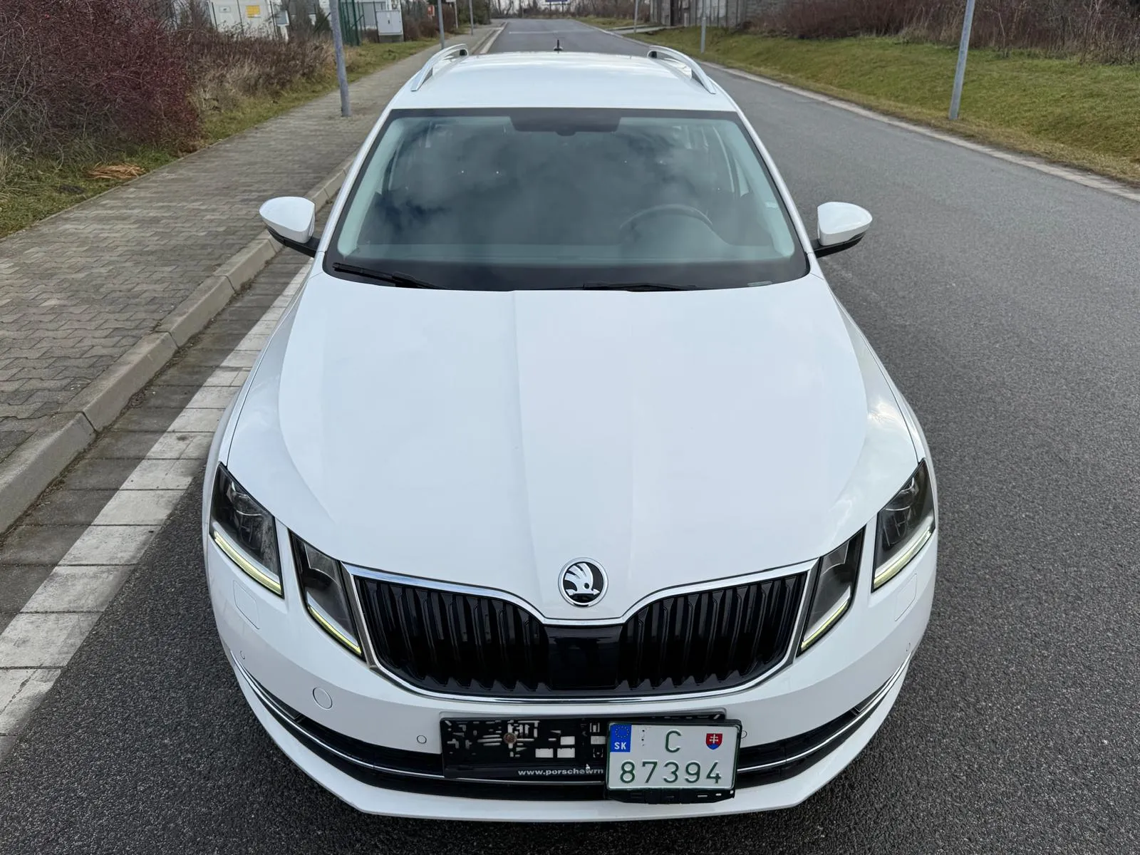 
								ŠKODA OCTAVIA COMBI 2.0TDI STYLE 7DSG full									