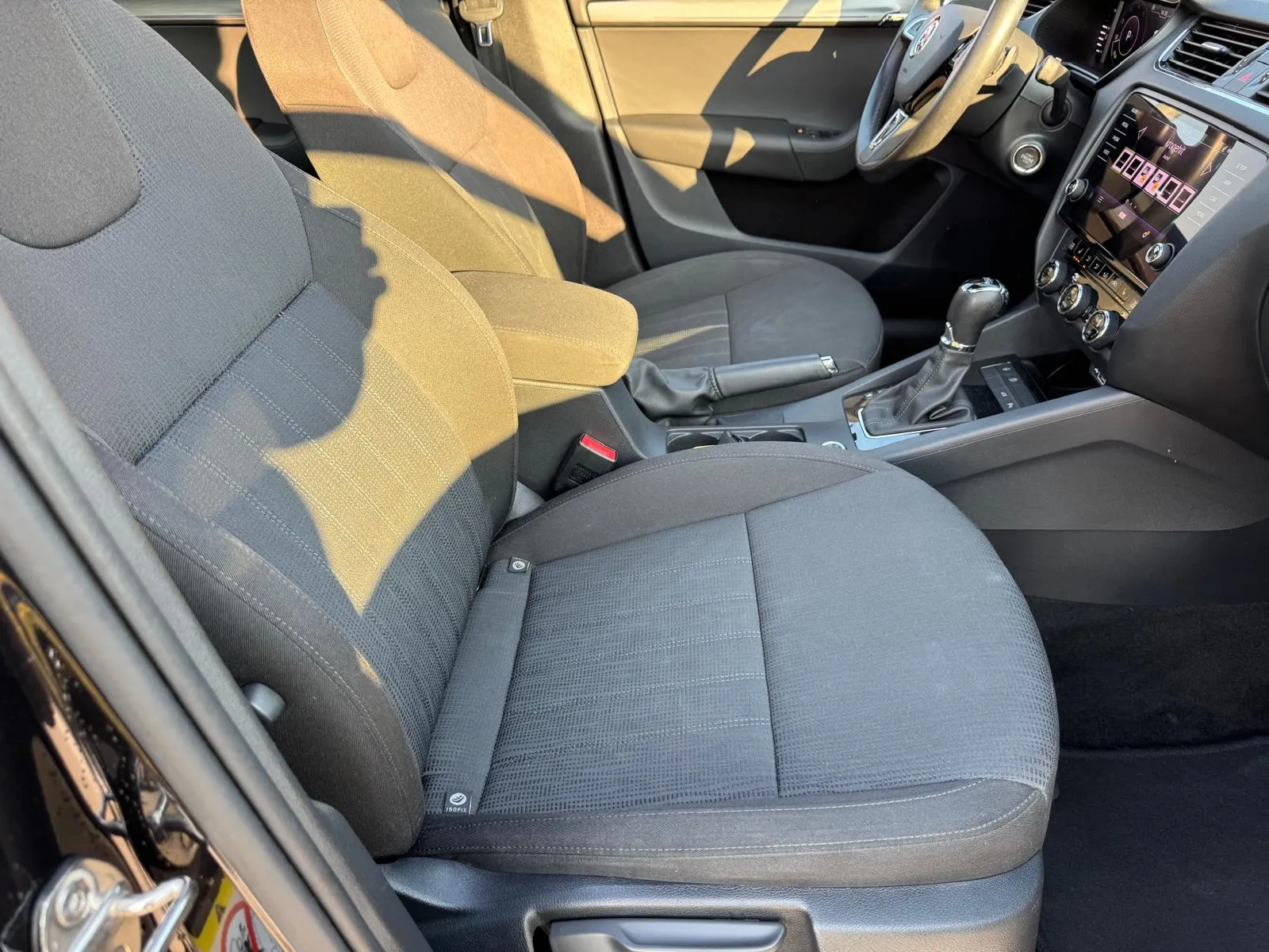 
								ŠKODA OCTAVIA 2.0TDi Style DSG full									
