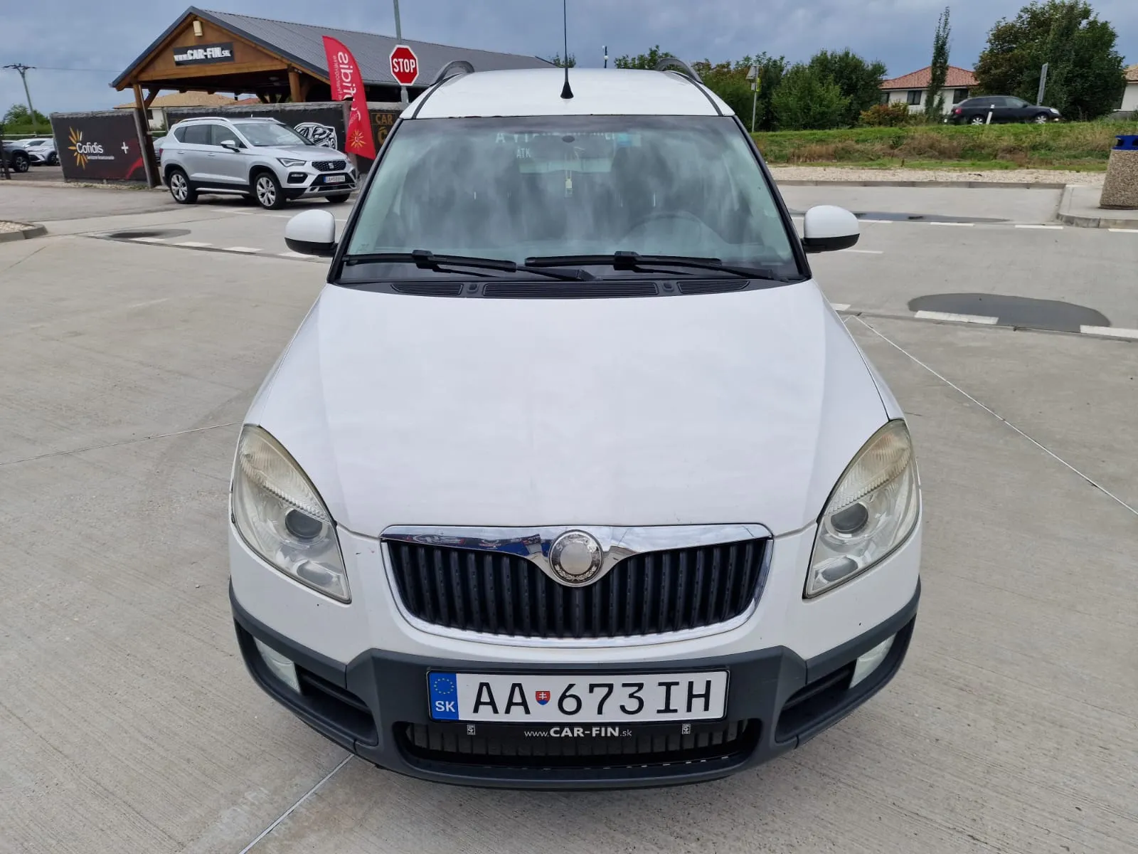 
								ŠKODA ROOMSTER 1.4i full									