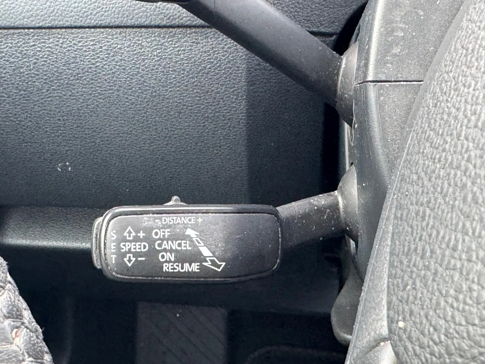
								Škoda Octavia Combi 2.0TDi Style DSG full									