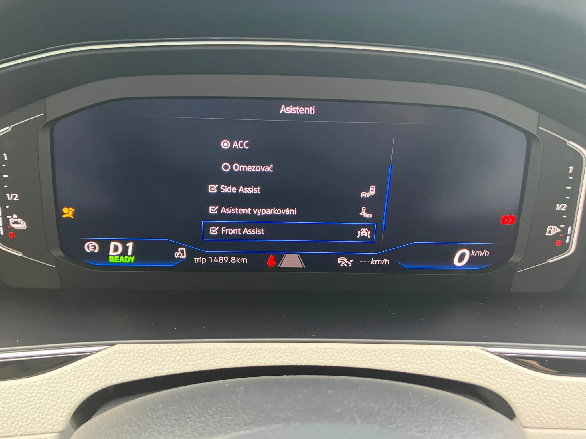 
								VOLKSWAGEN PASSAT VARIANT GTE 1.4TSi ACT DSG full									