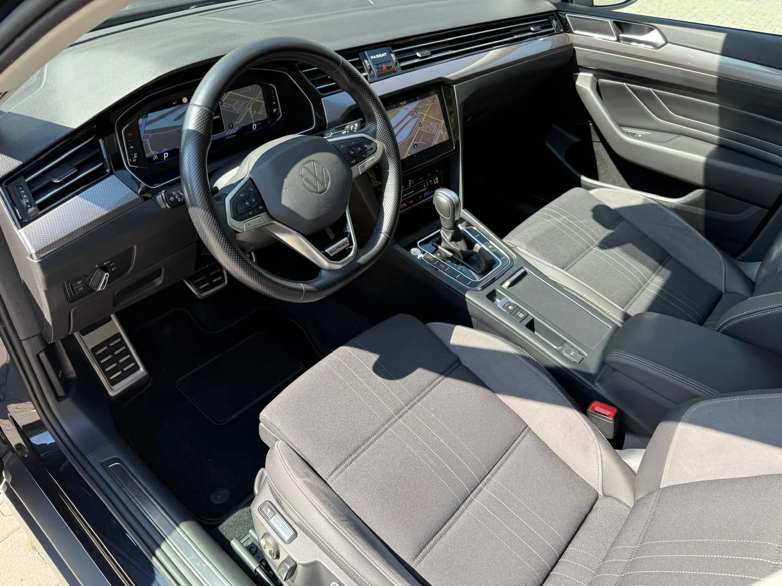 
								VOLKSWAGEN PASSAT ALLTRACK 2.0 TDI SCR 4MOTION DSG full									