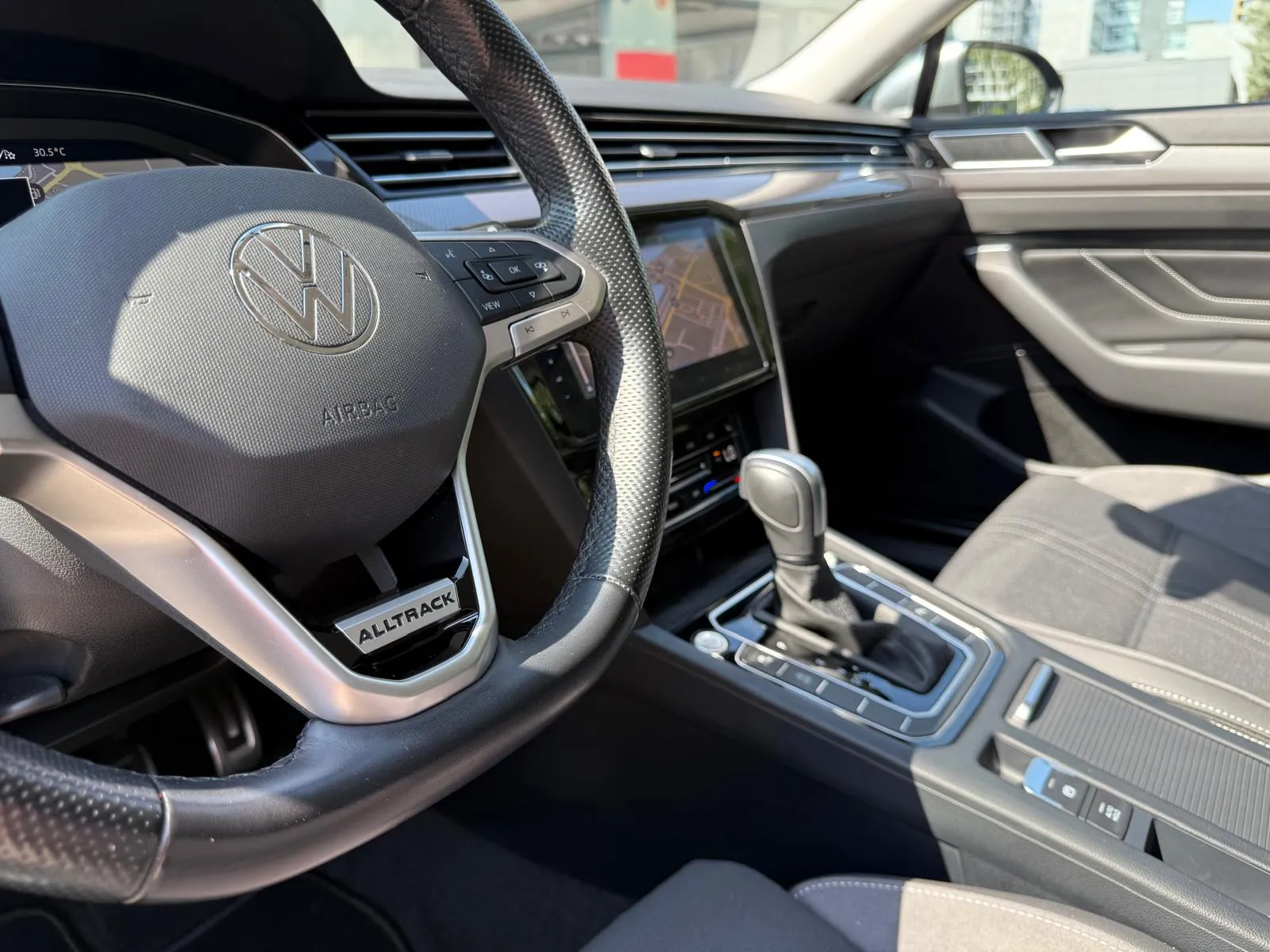 
								VOLKSWAGEN PASSAT ALLTRACK 2.0 TDI SCR 4MOTION DSG full									