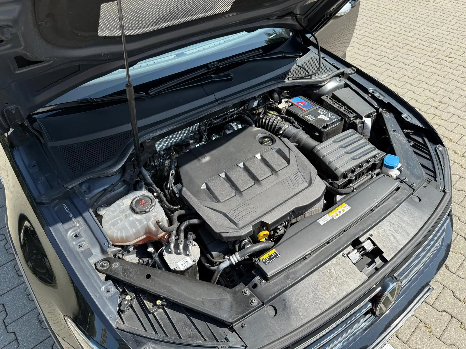 
								VOLKSWAGEN PASSAT ALLTRACK 2.0 TDI SCR 4MOTION DSG full									