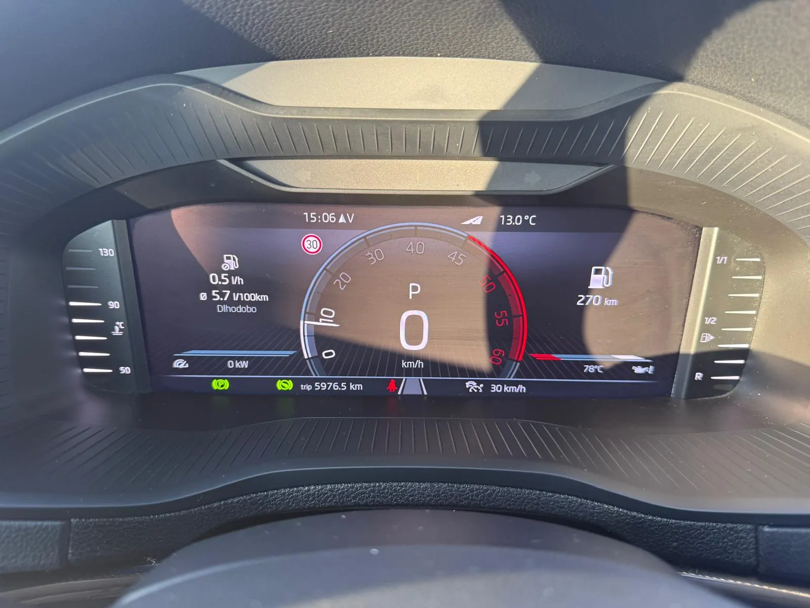 
								Škoda Karoq 2.0 TDI EVO Style DSG full									