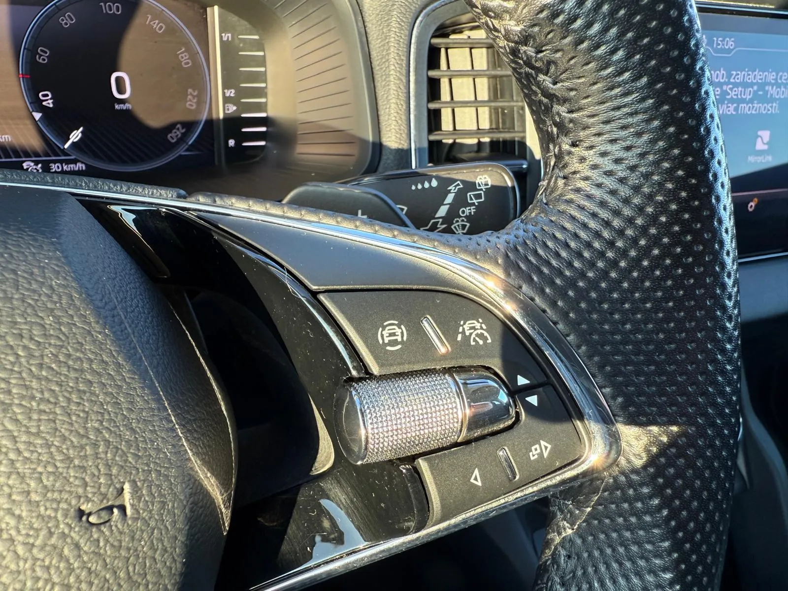 
								Škoda Karoq 2.0 TDI EVO Style DSG full									