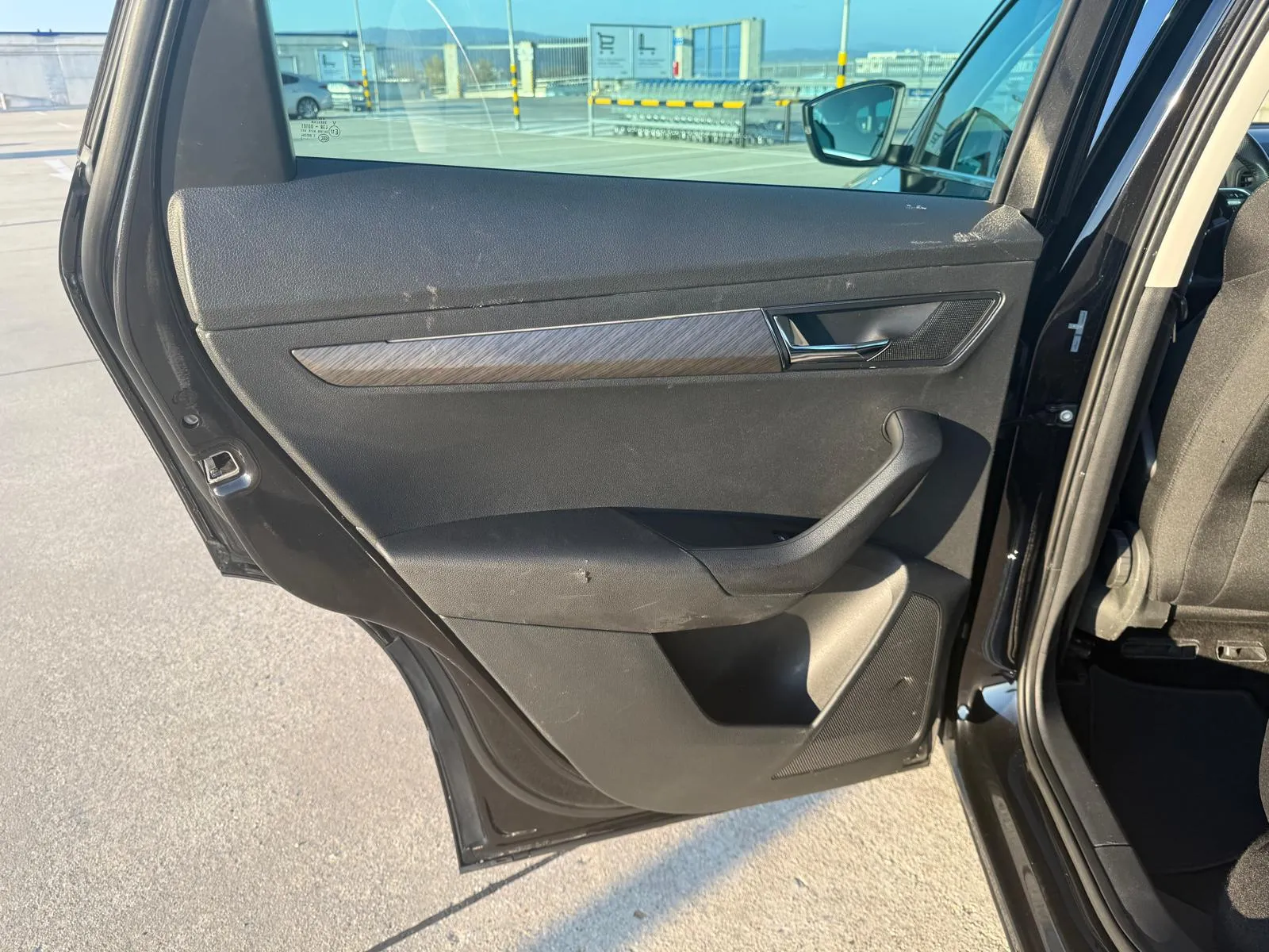 
								Škoda Karoq 2.0 TDI EVO Style DSG full									