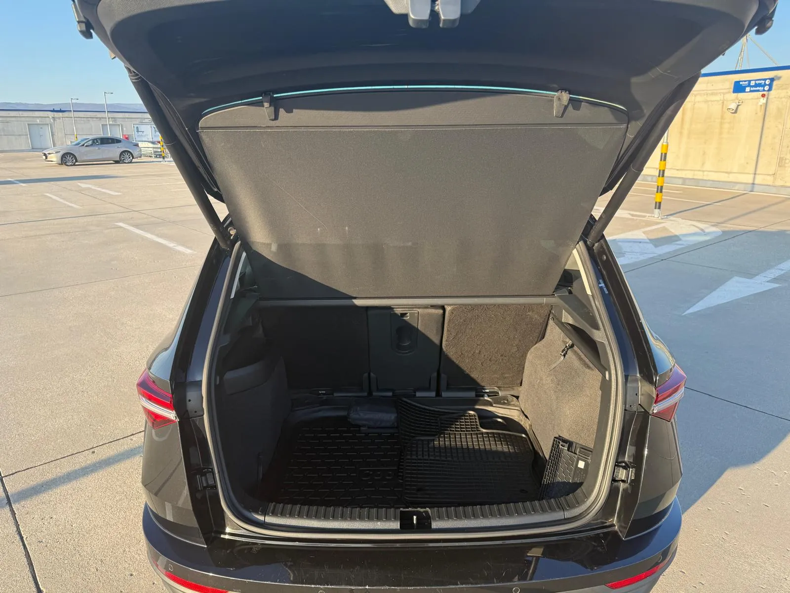 
								Škoda Karoq 2.0 TDI EVO Style DSG full									
