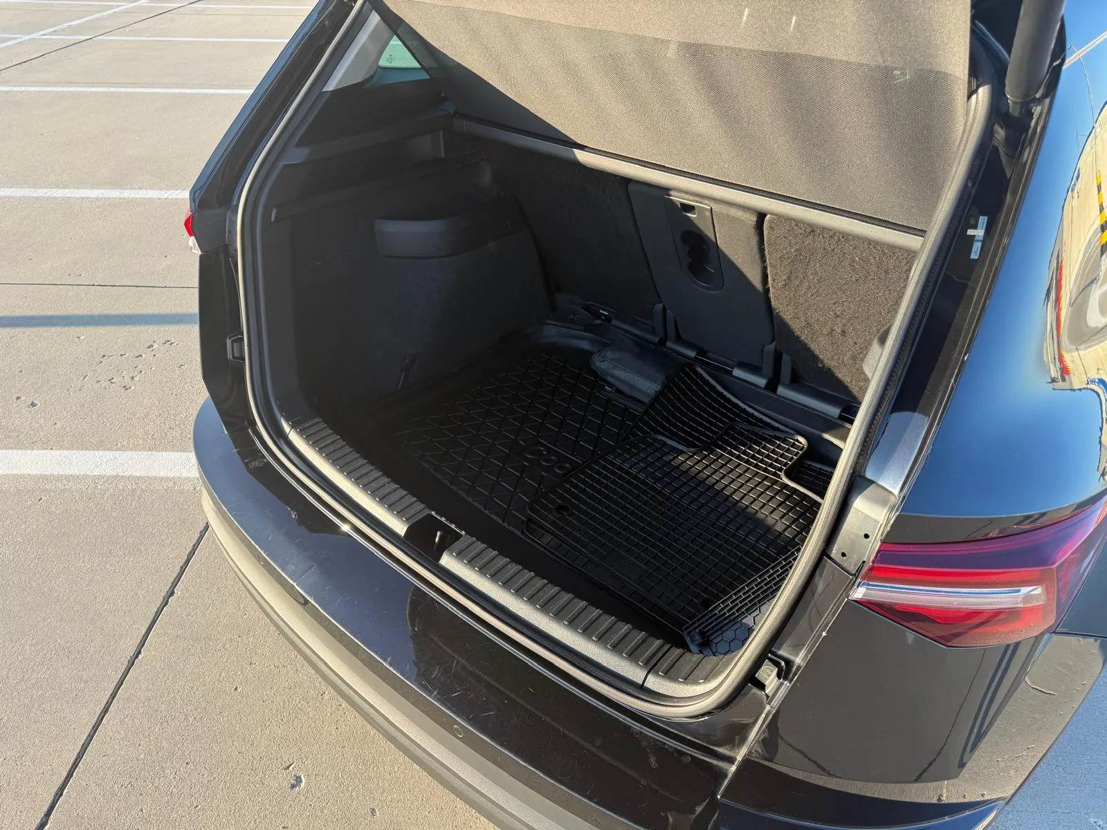 
								Škoda Karoq 2.0 TDI EVO Style DSG full									