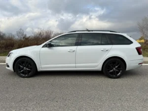Škoda Octavia Combi Sportline 2.0 TDI DSG Full led virtual