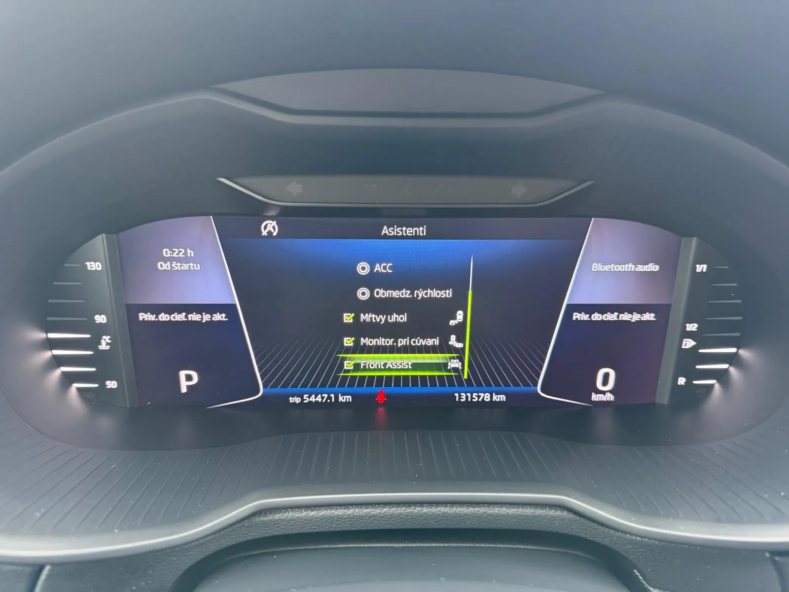 
								Škoda Octavia Combi Sportline 2.0 TDI DSG Full led virtual full									