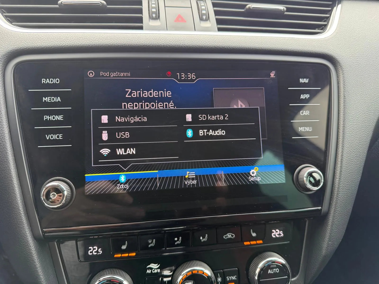 
								Škoda Octavia Combi Sportline 2.0 TDI DSG Full led virtual full									