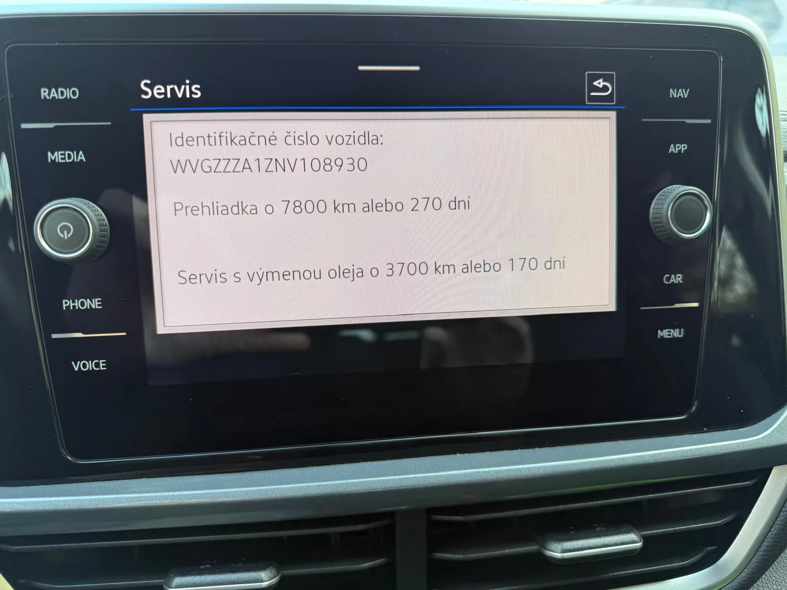 
								Volkswagen T-Roc 2.0 TDI Life DSG full									