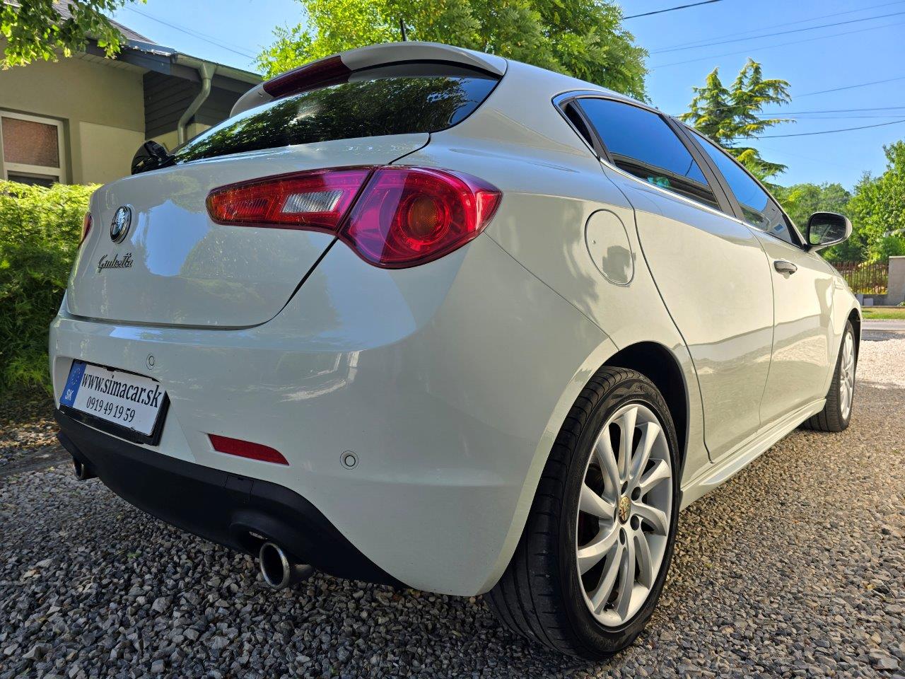 
								Alfa Romeo Giulietta 1.8 TBi Quadrifoglio Verde, 177kW, A6, 5d full									