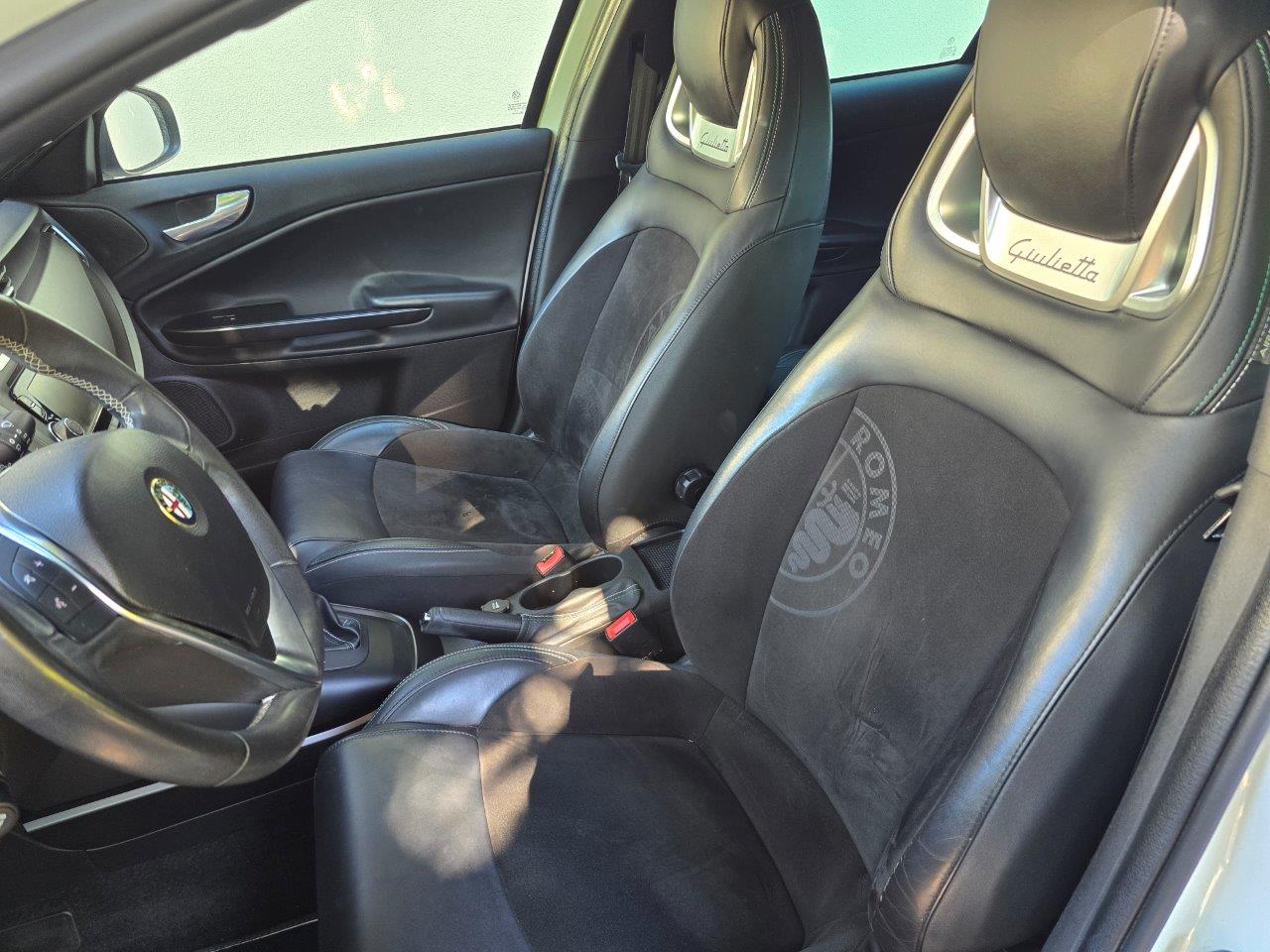 
								Alfa Romeo Giulietta 1.8 TBi Quadrifoglio Verde, 177kW, A6, 5d full									