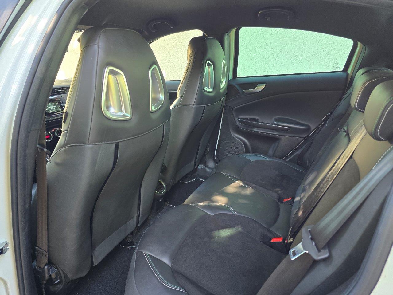 
								Alfa Romeo Giulietta 1.8 TBi Quadrifoglio Verde, 177kW, A6, 5d full									