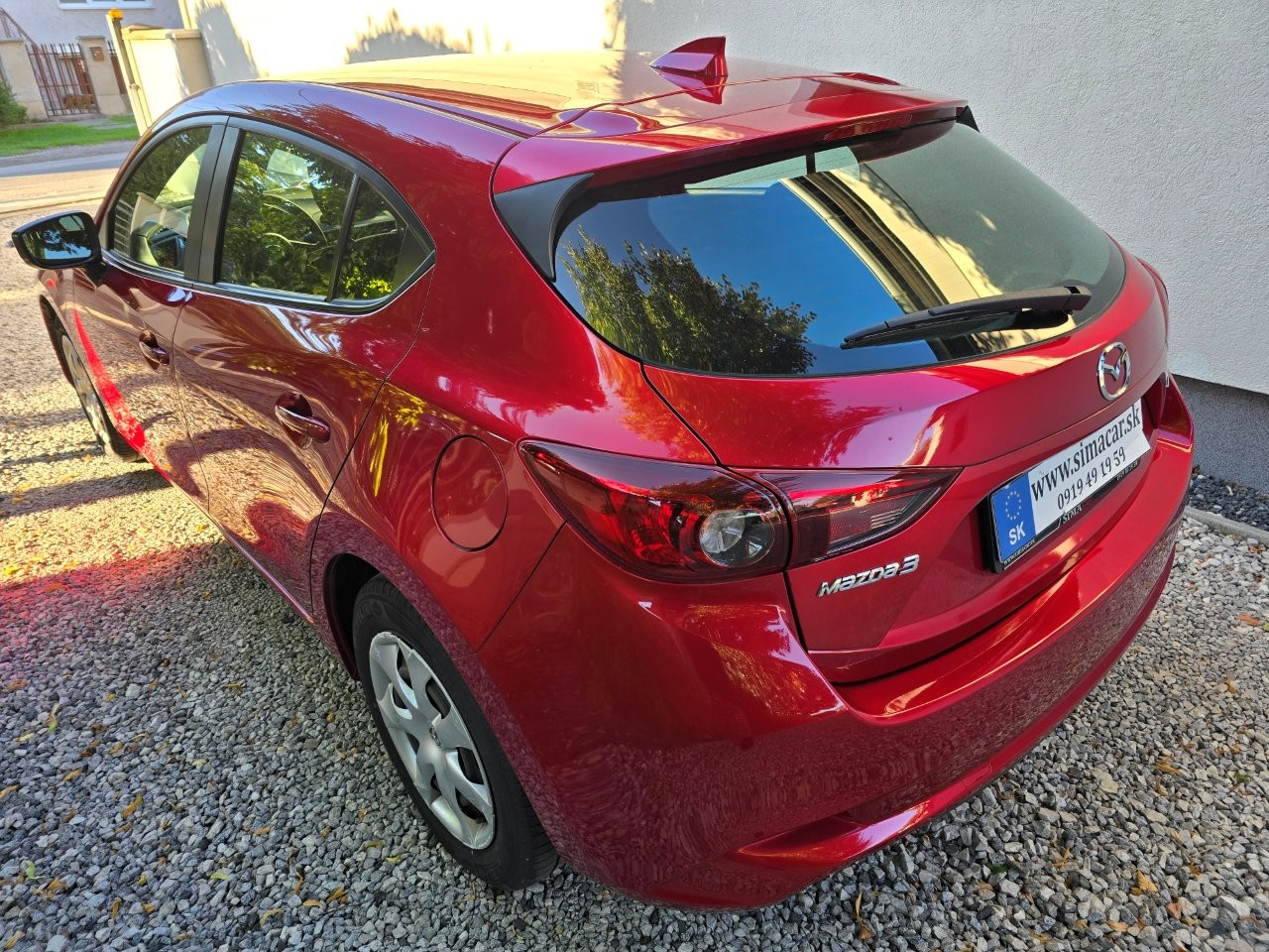 
								Mazda 3 1.5 Skyactiv -G100 Challenge full									