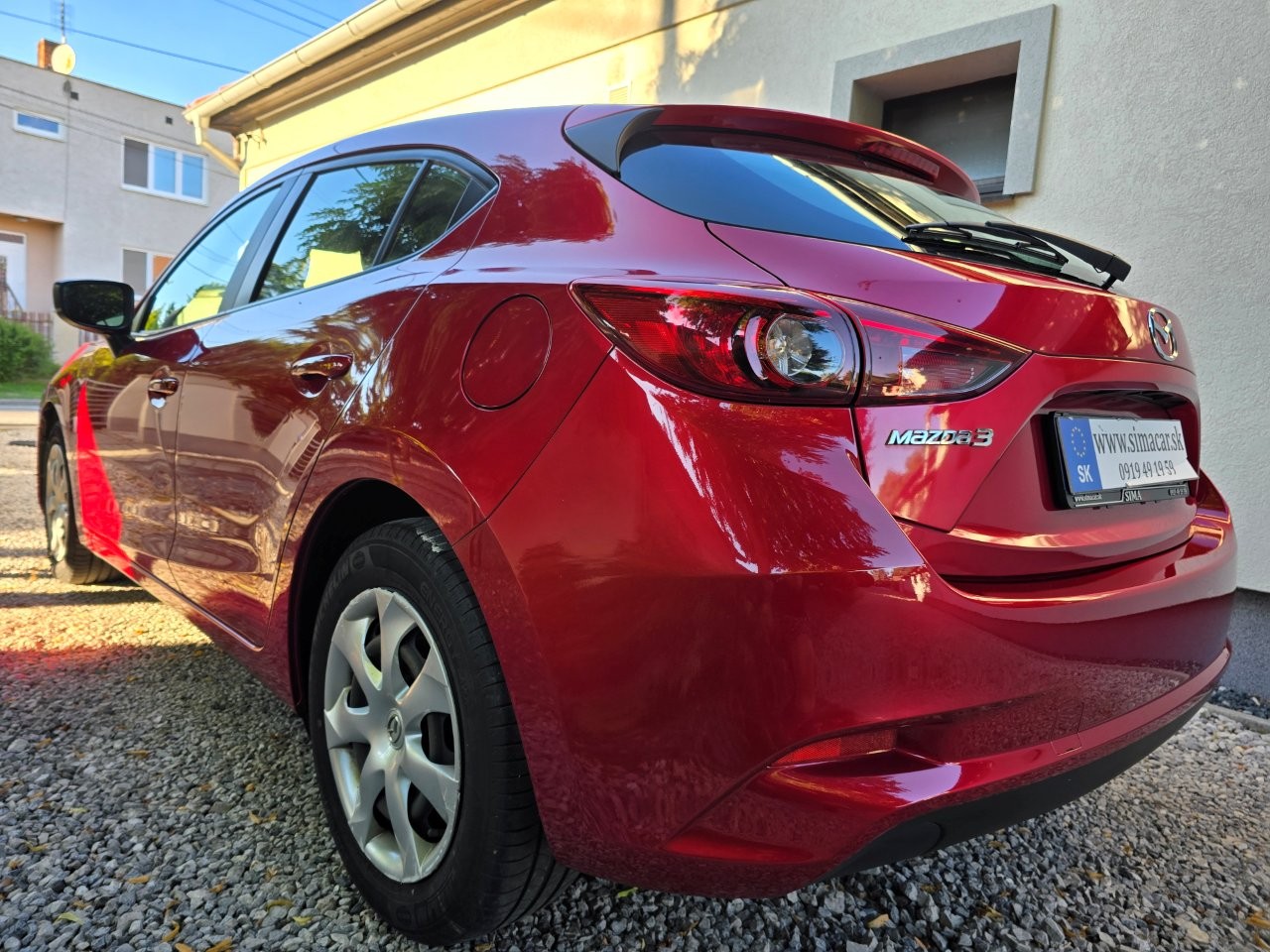
								Mazda 3 1.5 Skyactiv -G100 Challenge full									