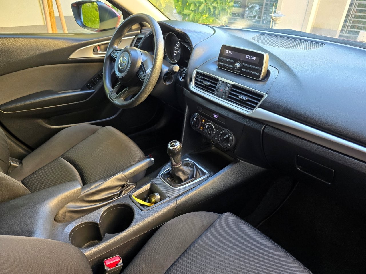 
								Mazda 3 1.5 Skyactiv -G100 Challenge full									