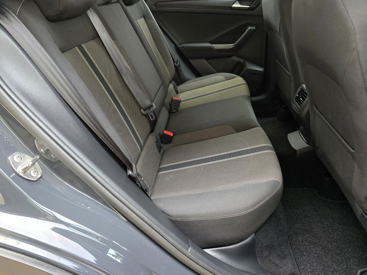 
								Volkswagen T-Roc 1.5 TSI BMT Style DSG full									