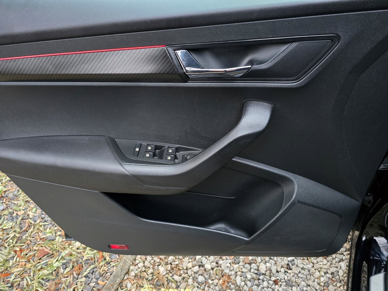
								Škoda KAROQ SUV 2021 full									