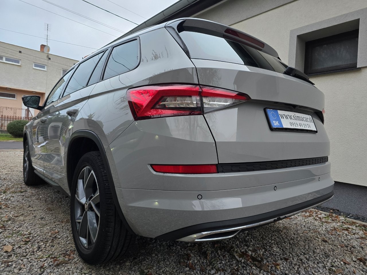 
								Škoda Kodiaq SUV 2020 full									