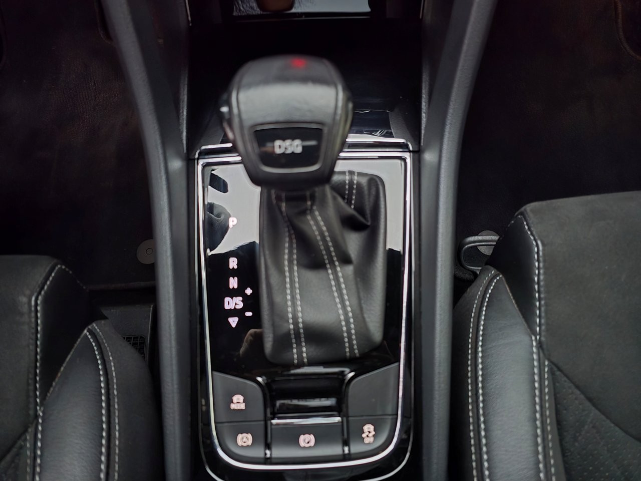 
								Škoda Kodiaq SUV 2020 full									