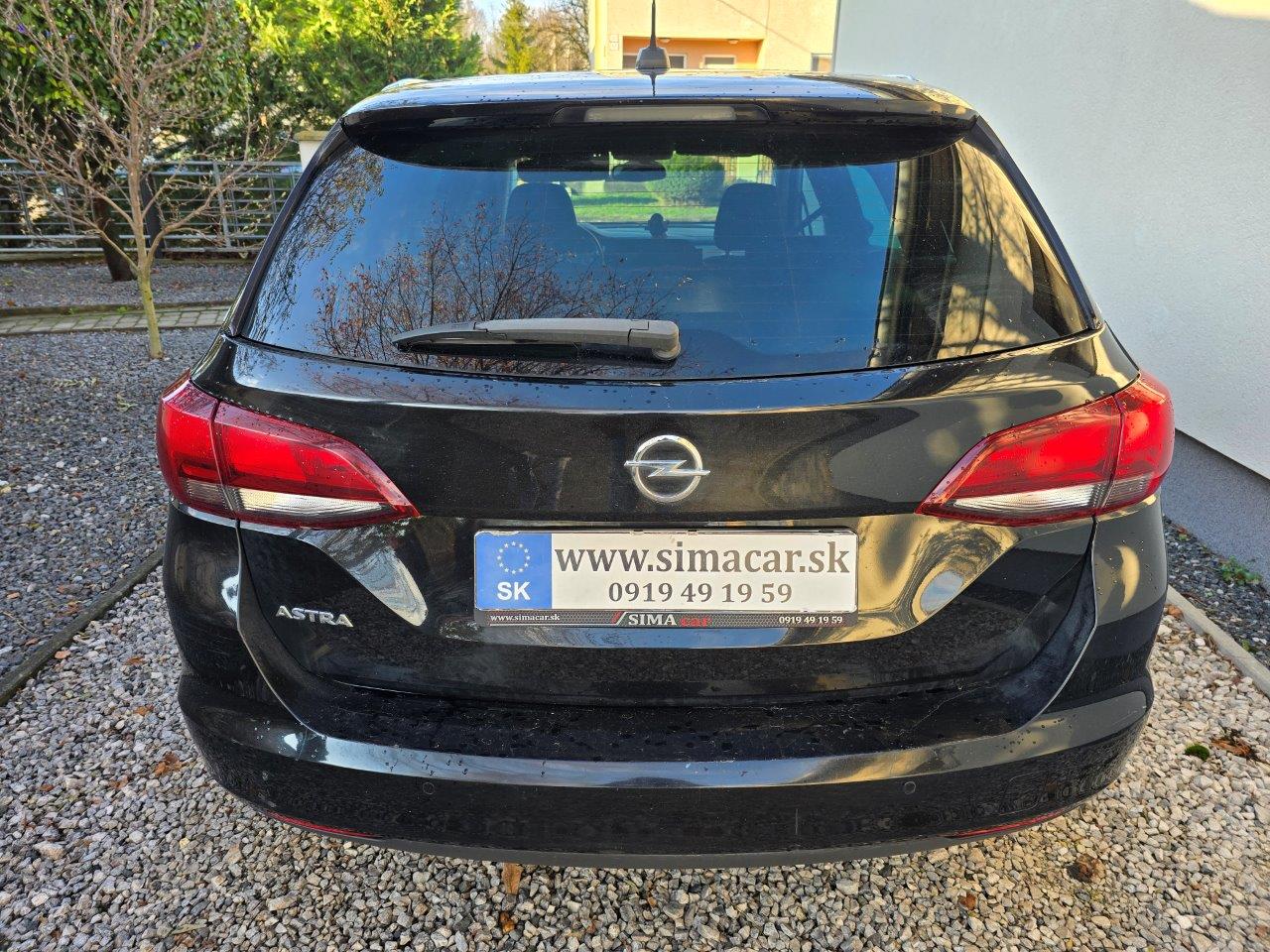 
								Opel Astra Sport Tourer Kombi 2019 full									