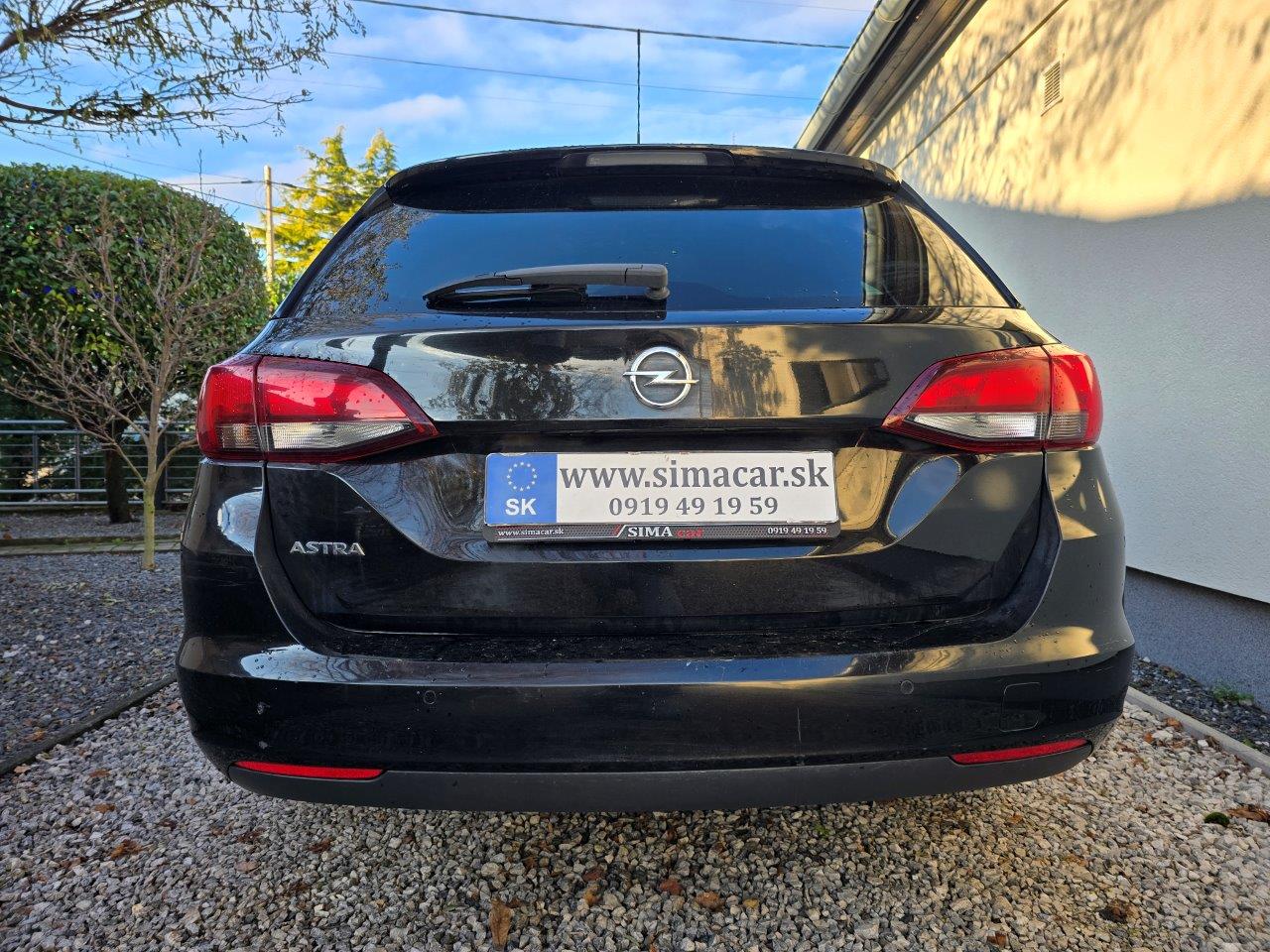 
								Opel Astra Sport Tourer Kombi 2019 full									
