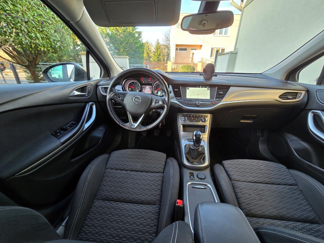 
								Opel Astra Sport Tourer Kombi 2019 full									