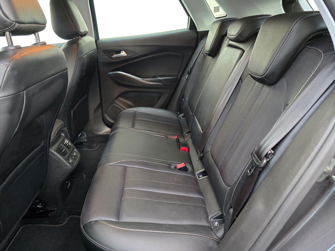 
								Opel Grandland X 1.5 CDTI S S Smile full									