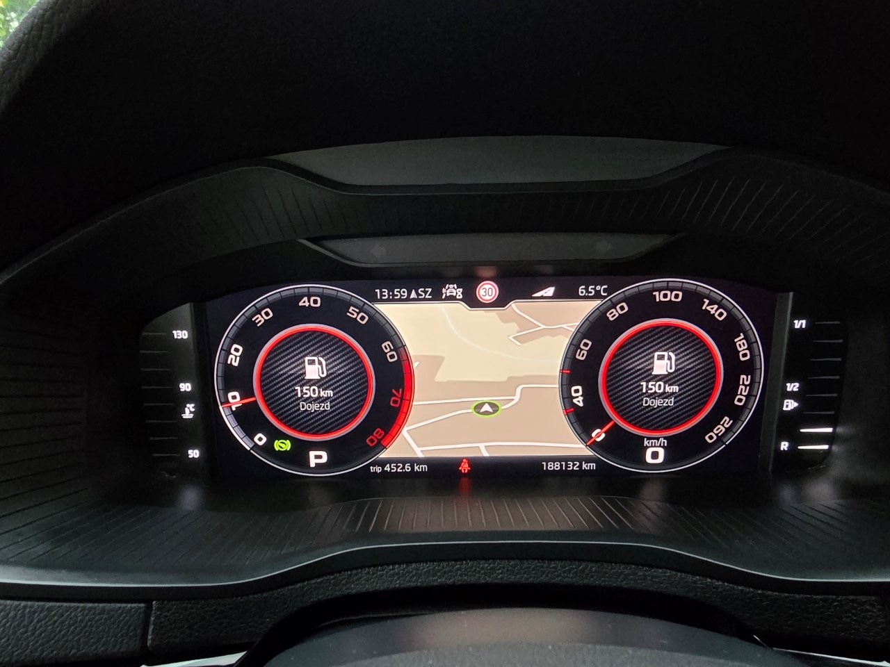 
								Škoda Karoq 1.5 TSI ACT Sportline DSG full									