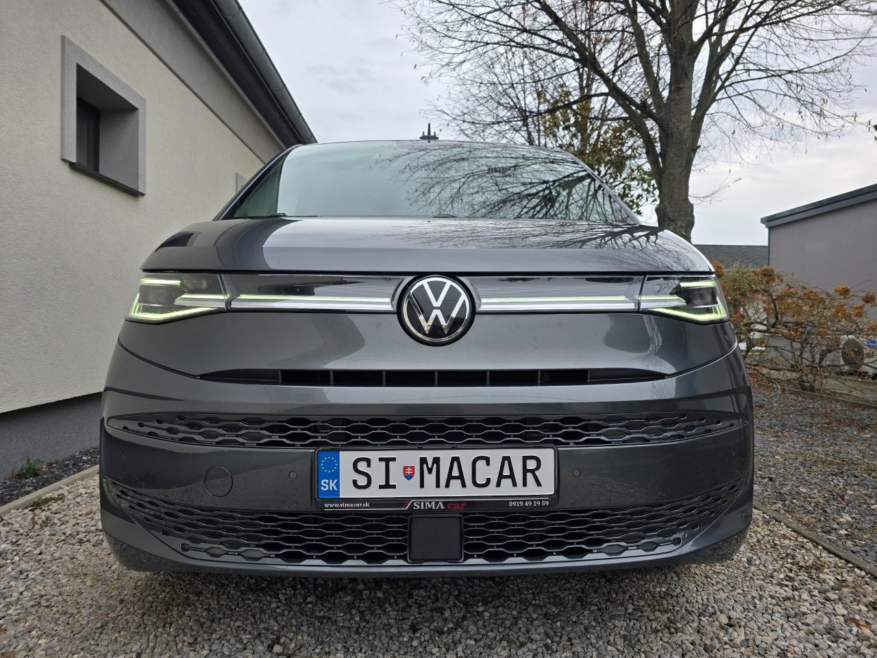 
								Volkswagen T7 Multivan Style PlugInHybrid full									