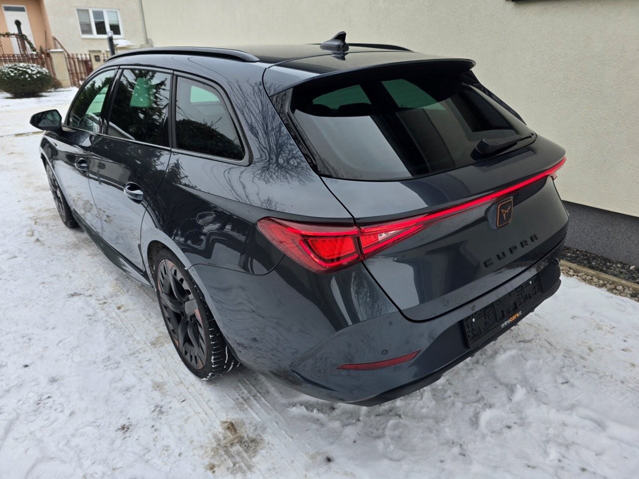 
								Cupra Leon Sportstourer 1.4 e-Hybrid full									
