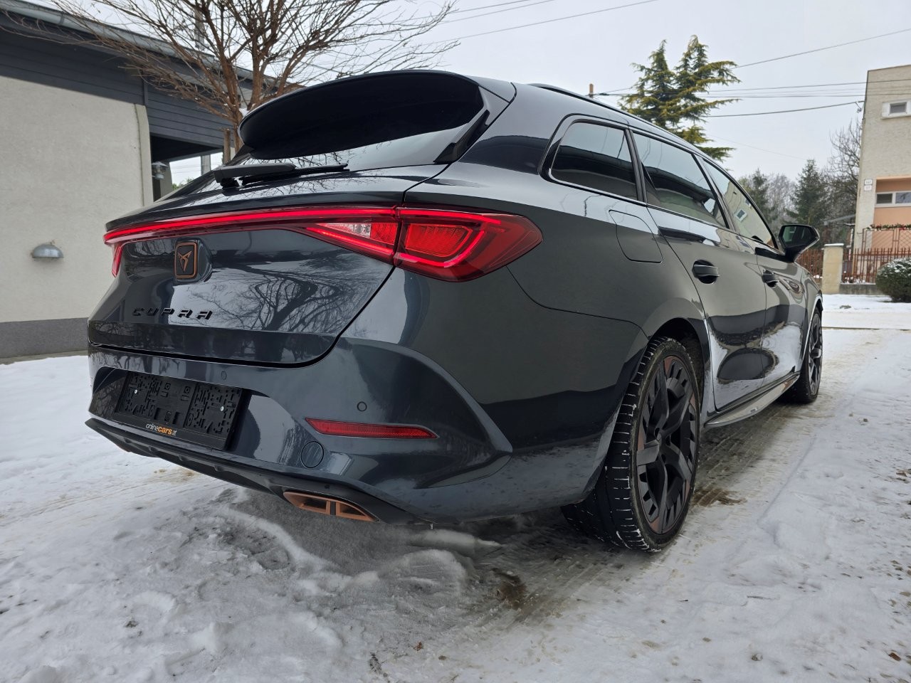 
								Cupra Leon Sportstourer 1.4 e-Hybrid full									