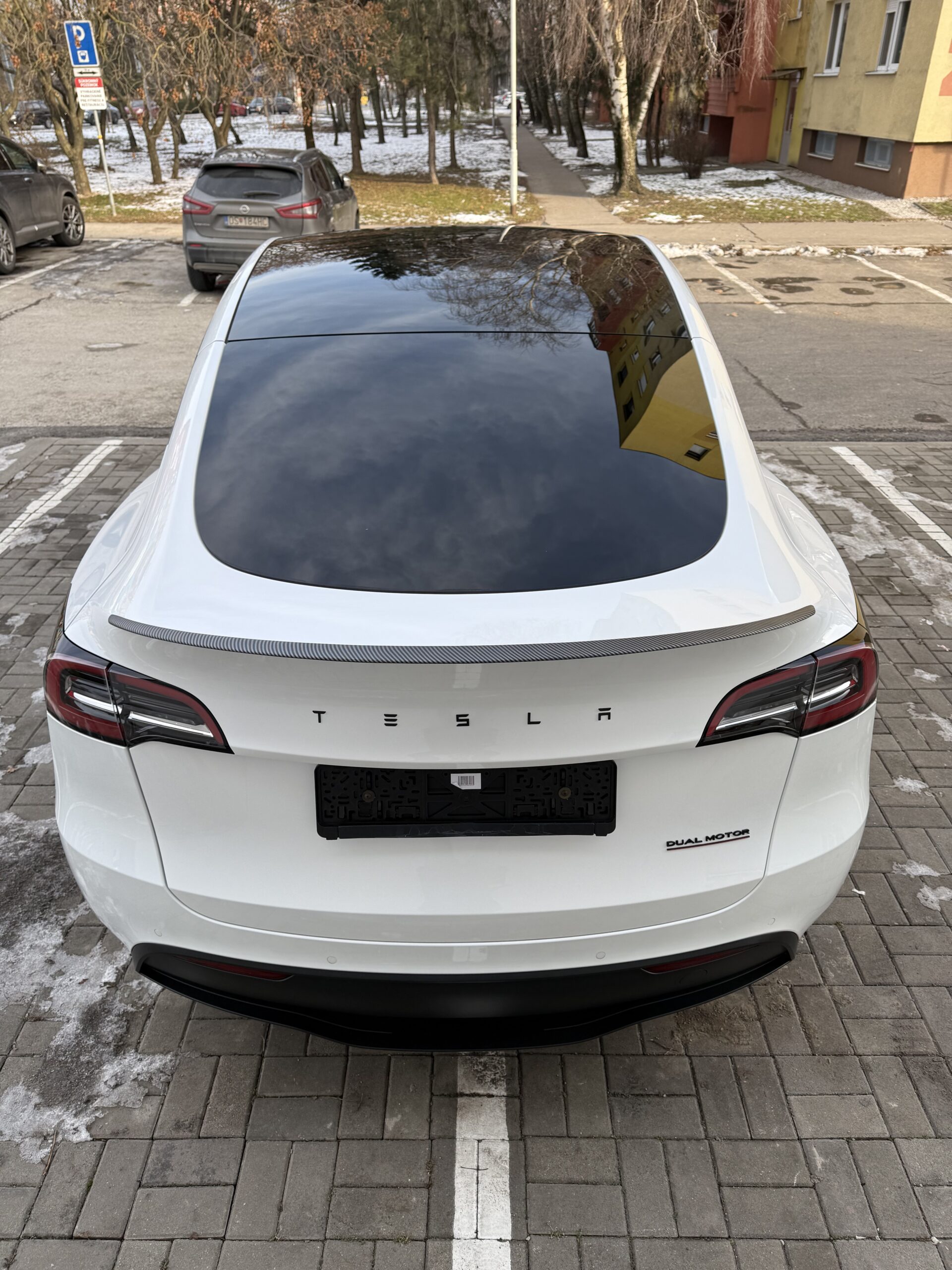 
								💥💣TESLA Y Black Packet FACELIFT82Kwh,LR,DUAL M.4×4, full									