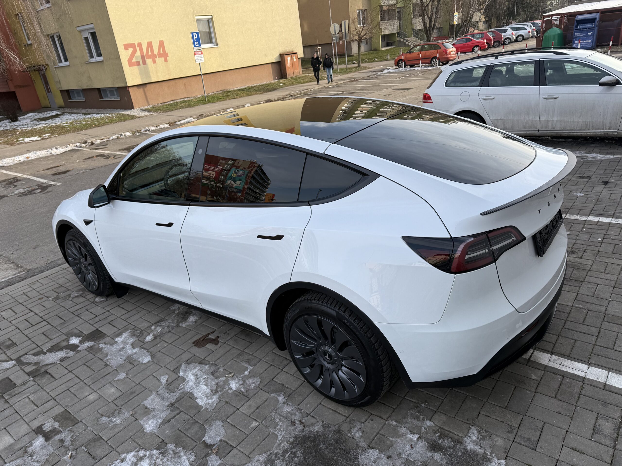 
								💥💣TESLA Y Black Packet FACELIFT82Kwh,LR,DUAL M.4×4, full									