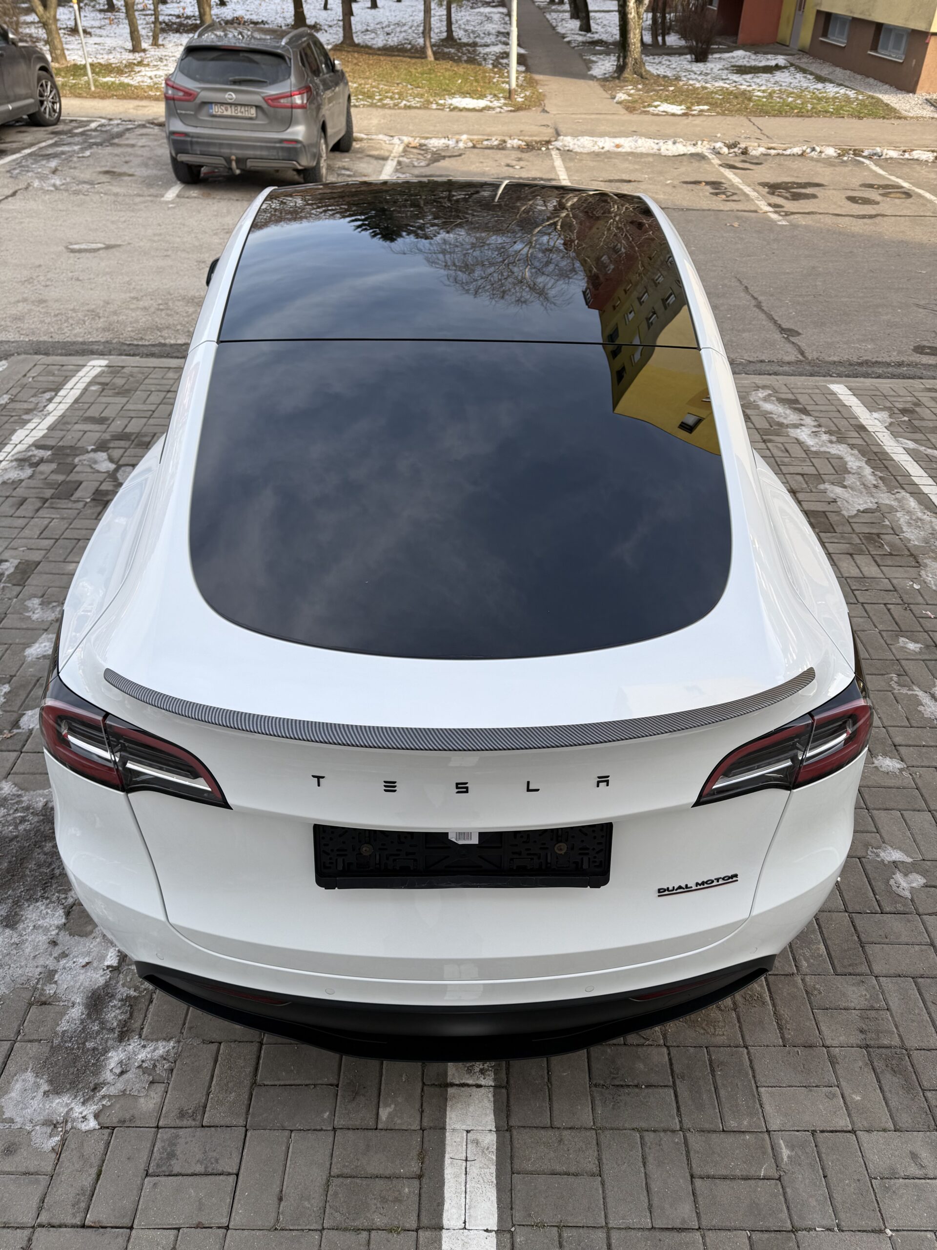 
								💥💣TESLA Y Black Packet FACELIFT82Kwh,LR,DUAL M.4×4, full									