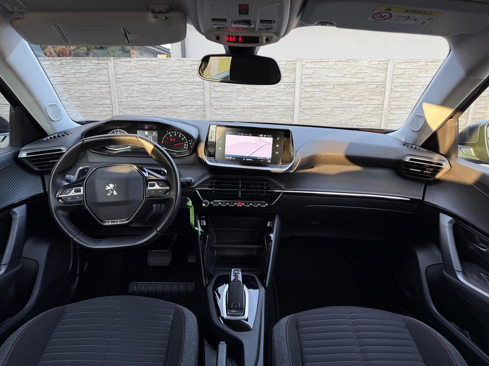 
								Peugeot 2008 1.2 PureTech 130 Active EAT8 full									