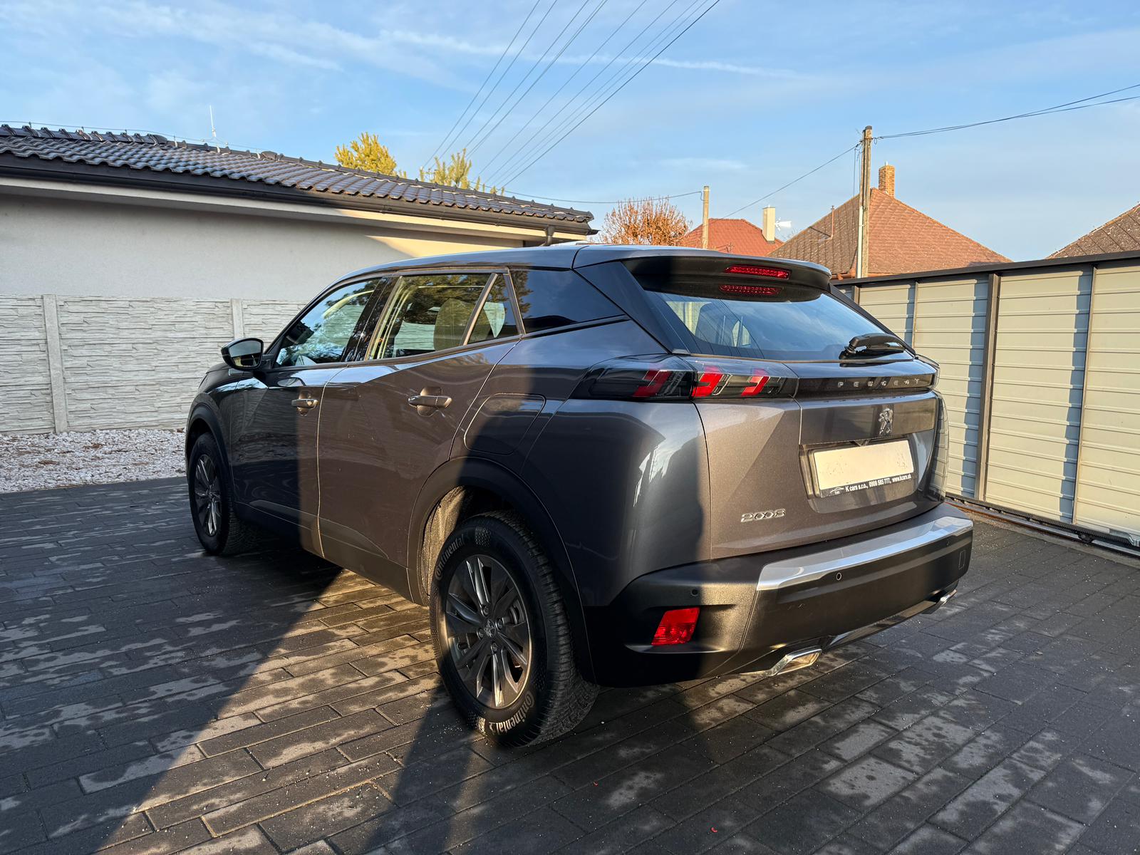 
								Peugeot 2008 1.2 PureTech 130 Active EAT8 full									