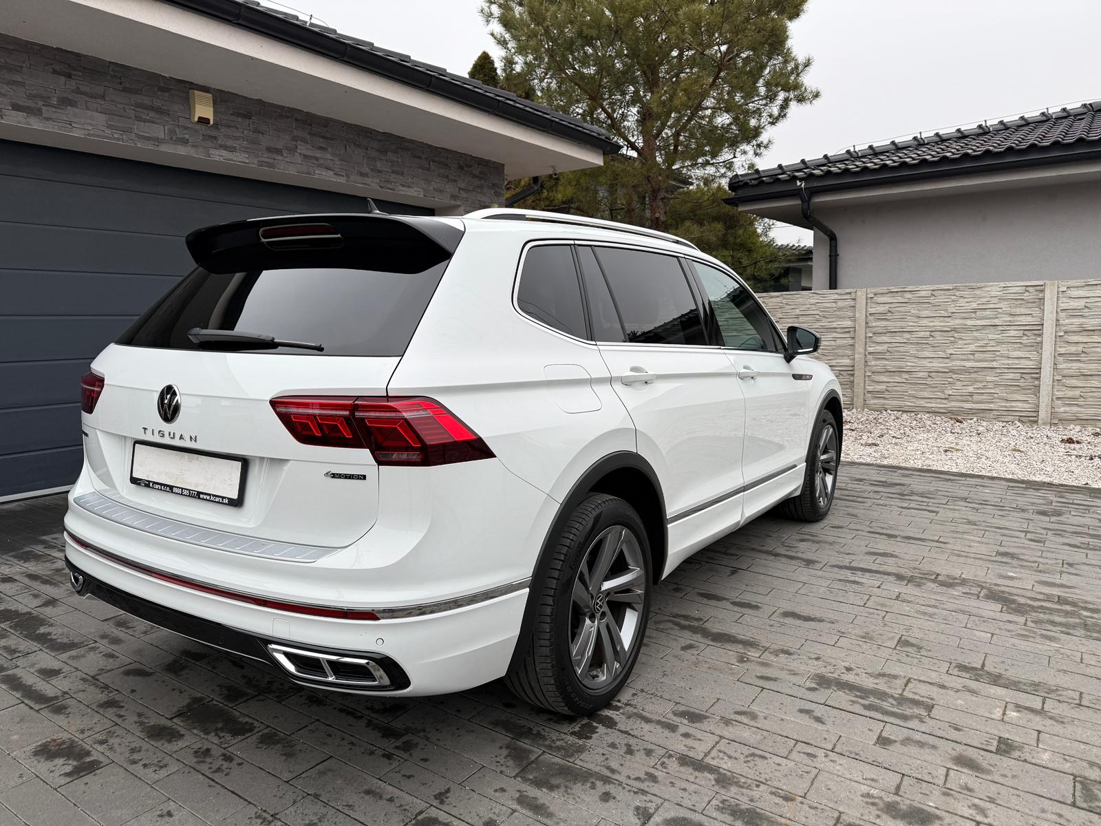 
								Volkswagen Tiguan Allspace 2.0 TDI EVO 200k SCR 4Motion R-Line DSG full									
