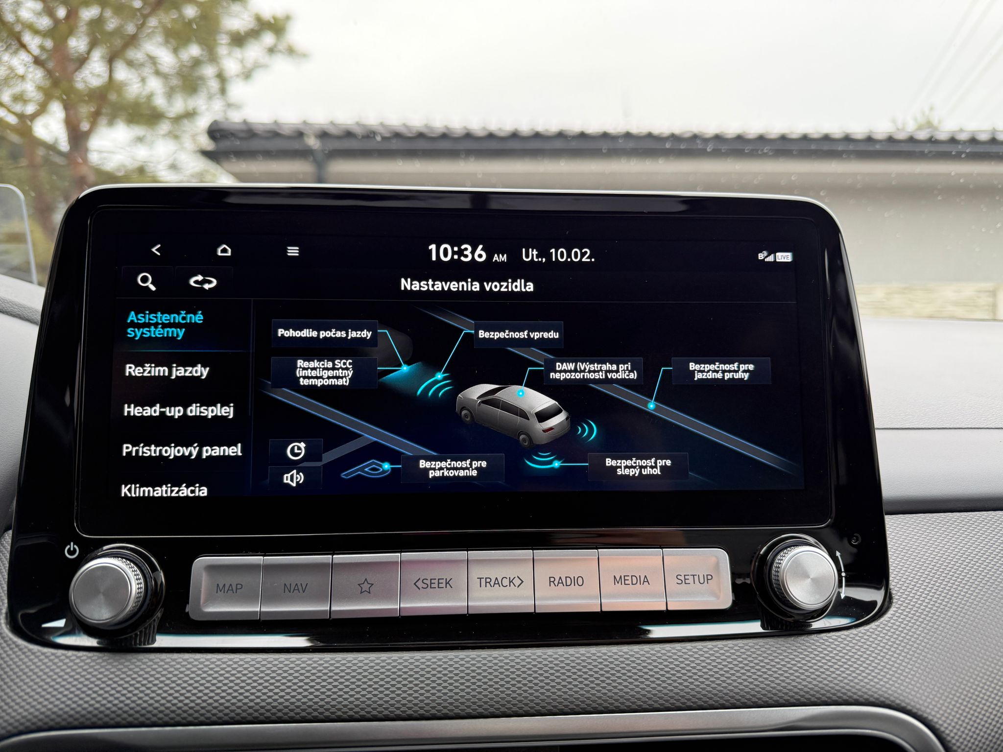 
								Hyundai Kona Electric 150 full									