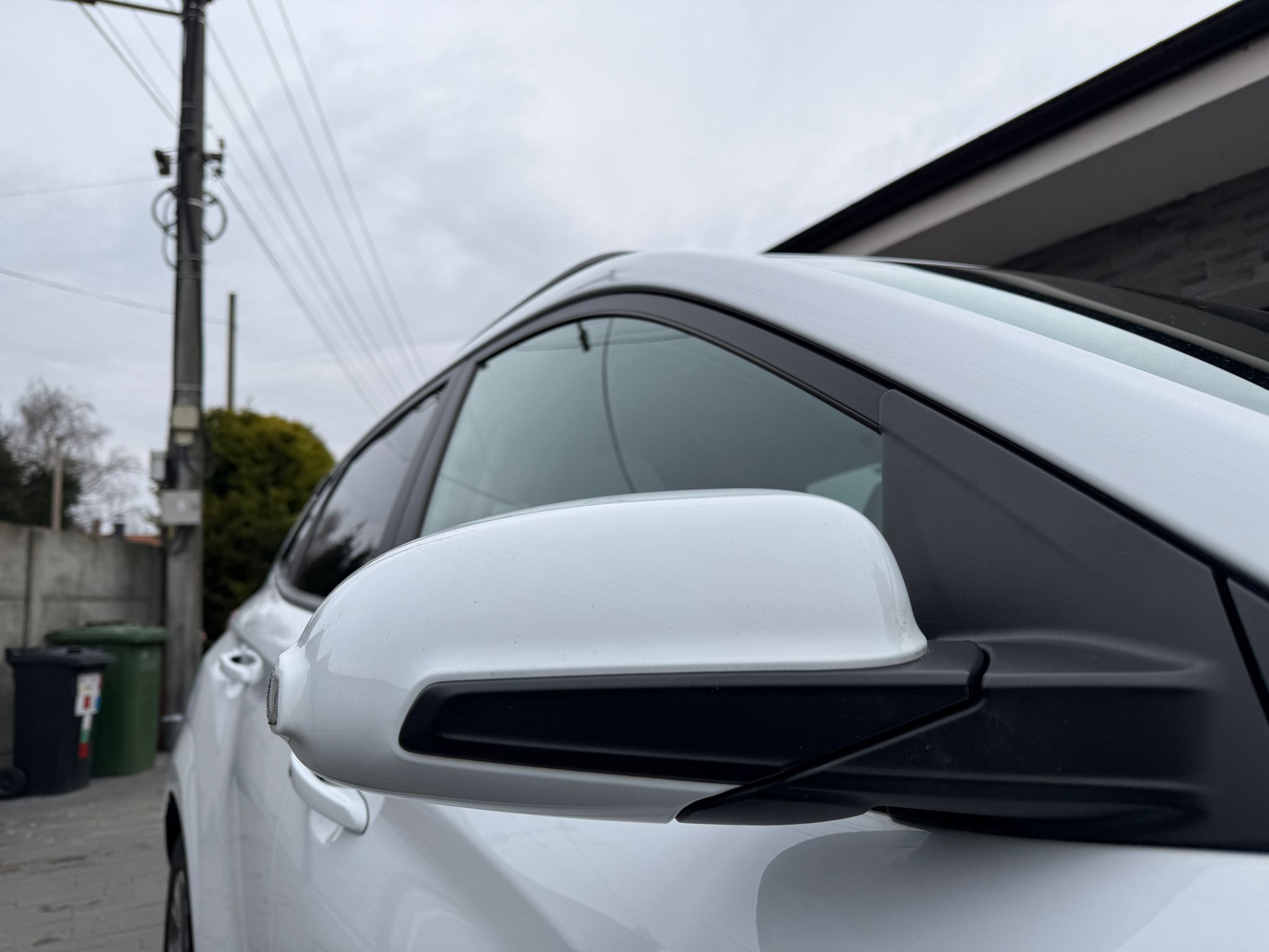 
								Hyundai Kona Electric 150 full									