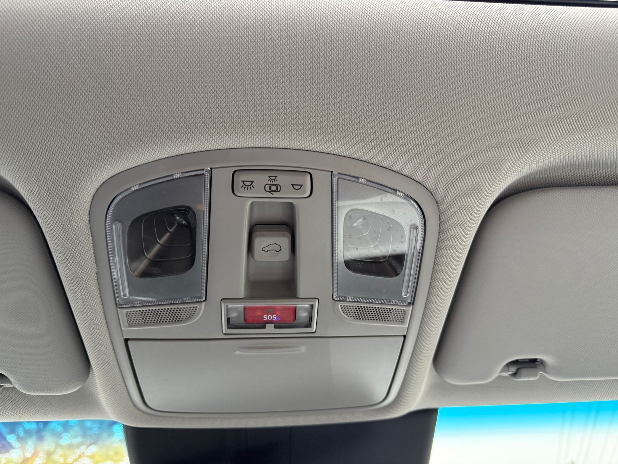 
								Hyundai Kona Electric 150 full									
