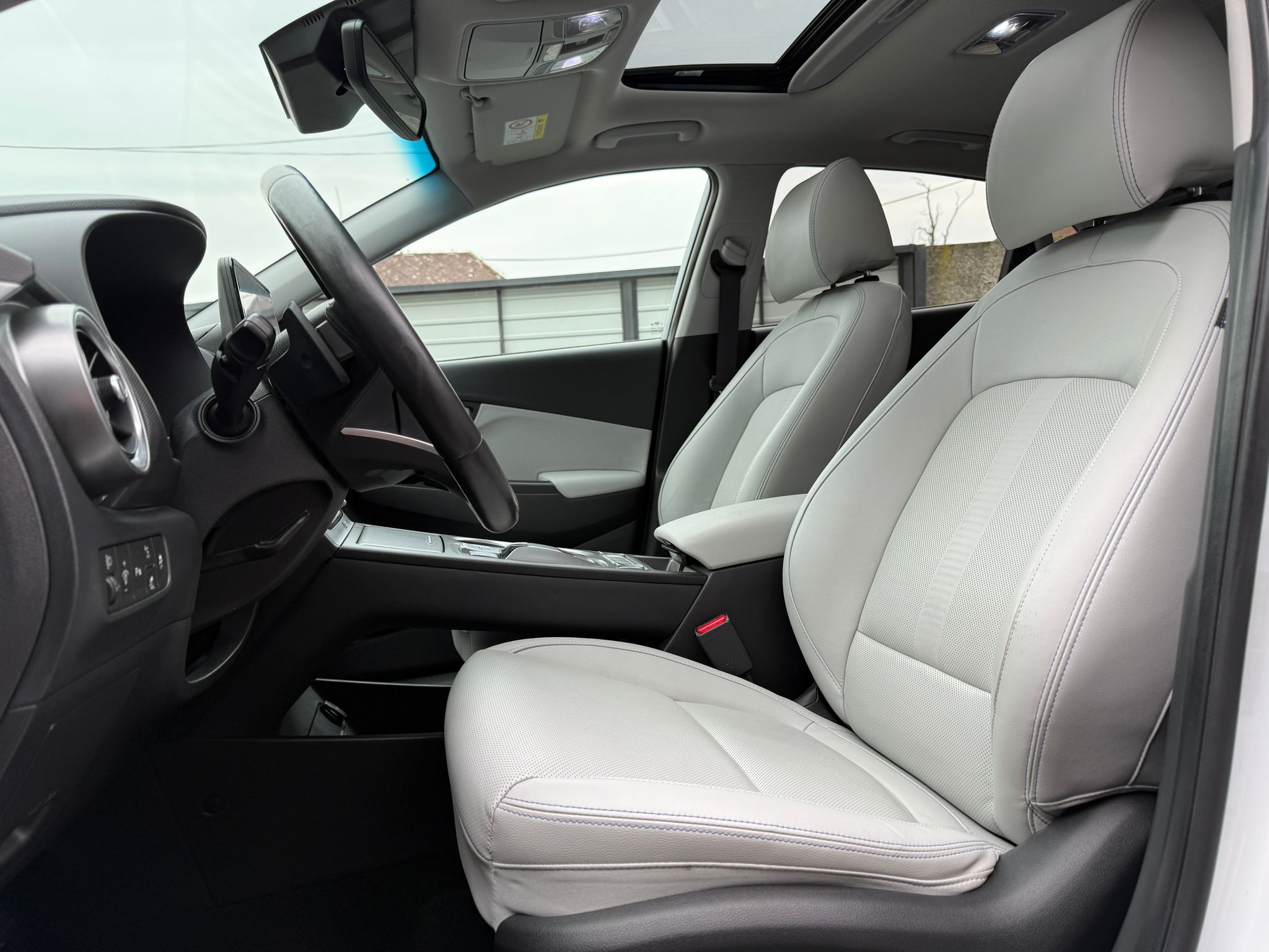 
								Hyundai Kona Electric 150 full									