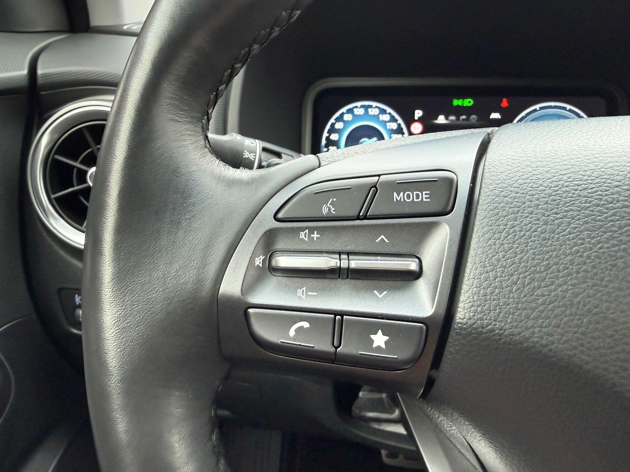 
								Hyundai Kona Electric 150 full									