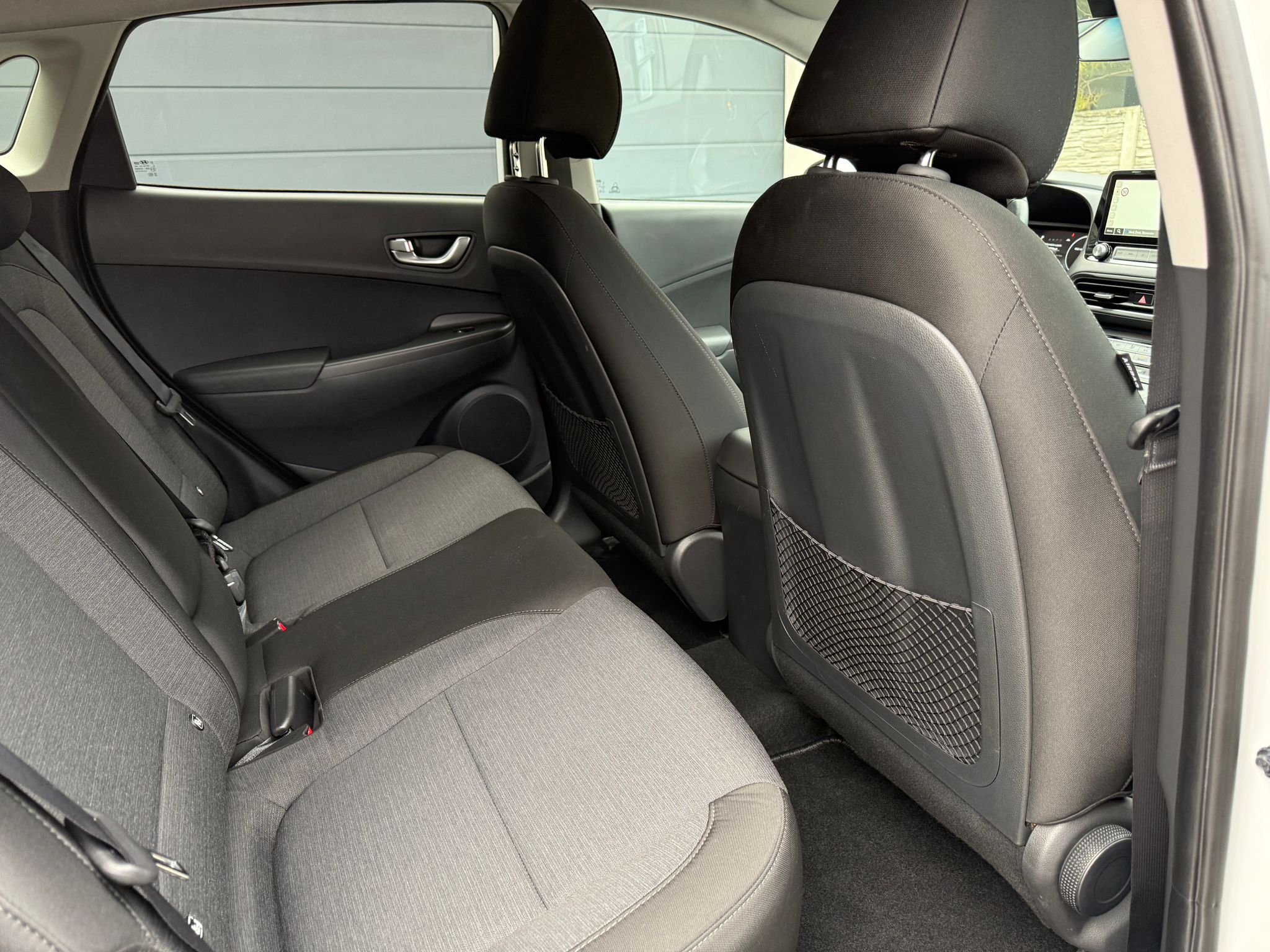 
								Hyundai Kona Electric 150 full									