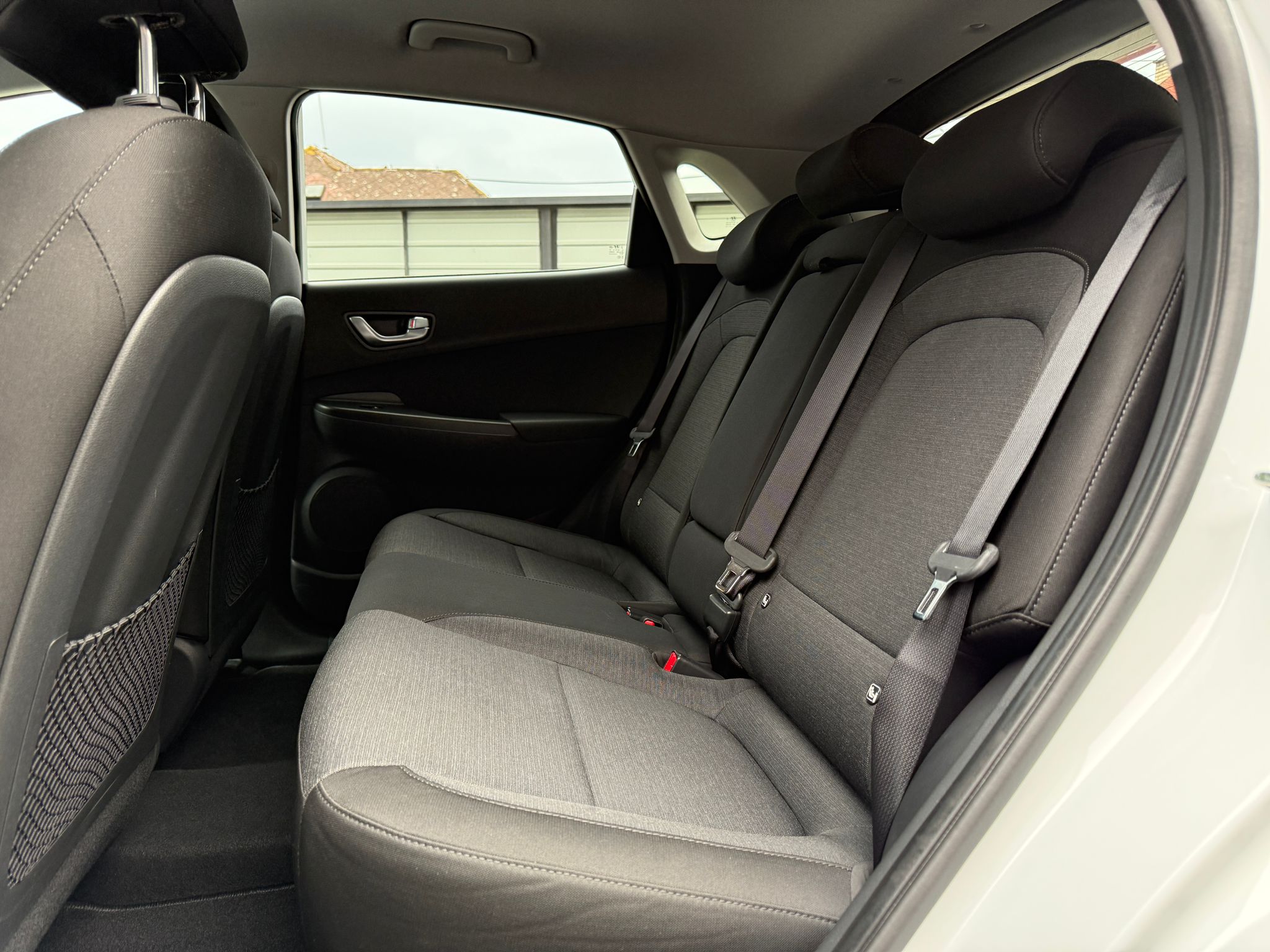 
								Hyundai Kona Electric 150 full									